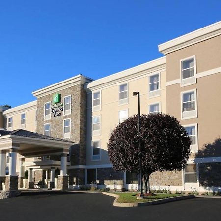 Holiday Inn Express Danbury I-84, An Ihg Hotel Eksteriør bilde
